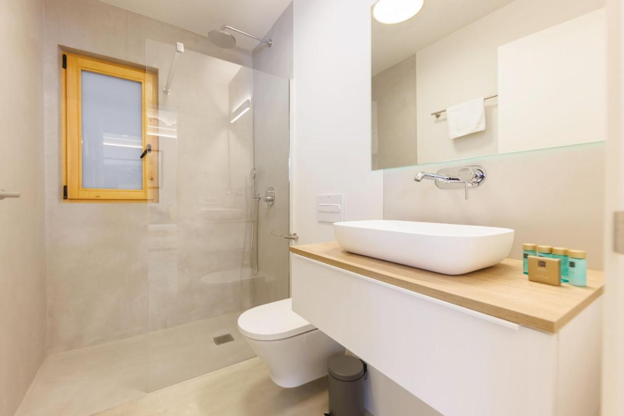 Bravissimo Canigo, Spacious And With Large Terrace Girona Exteriör bild